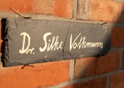 Dr. Silke Volkmann - Türschild